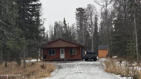 52821 Wesley Ct, Kenai, AK 99611