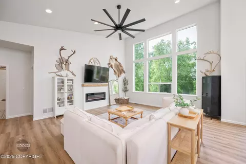 3200 E Woodruff Loop, Wasilla, AK 99654
