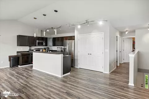 12284 Vista Ridge Loop, Eagle River, AK 99577 photo 6