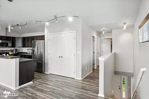 12284 Vista Ridge Loop, Eagle River, AK 99577 photo 5