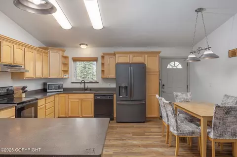 Kitchen - 2578 Kalispell Loop, North Pole, AK 99705 photo 3 of 5