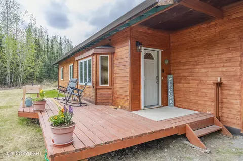 Exterior - 2578 Kalispell Loop, North Pole, AK 99705 photo 3 of 10