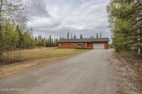 Exterior - 2578 Kalispell Loop, North Pole, AK 99705 photo 8 of 10