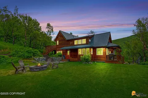 15051 Echo Canyon Rd, Anchorage, AK 99516