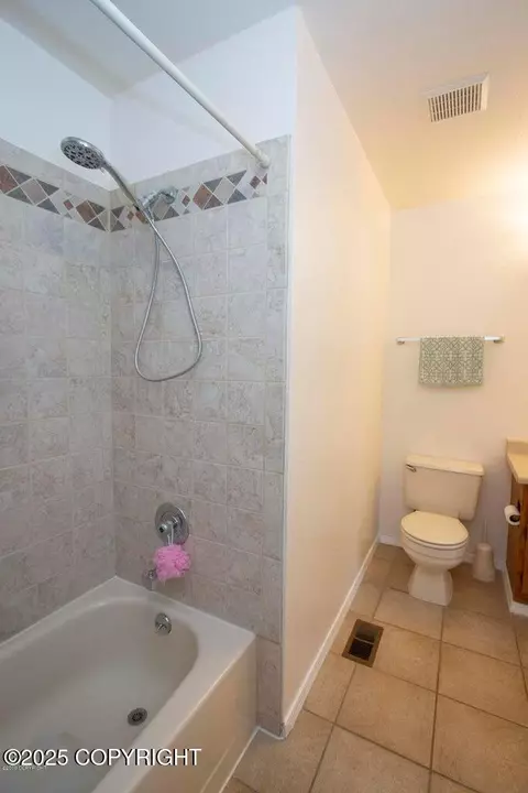 9636 Nulato Cir, Eagle River, AK 99577 photo 10