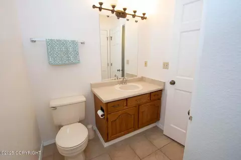9636 Nulato Cir, Eagle River, AK 99577 photo 11