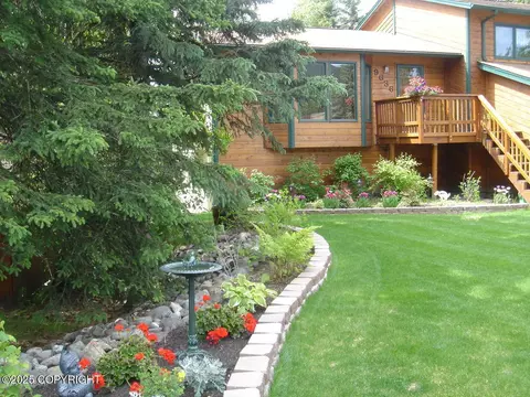 9636 Nulato Cir, Eagle River, AK 99577 photo 16