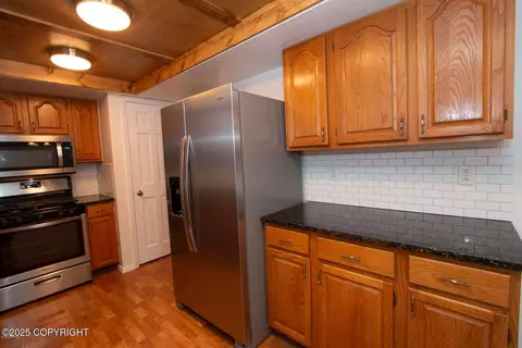 9636 Nulato Cir, Eagle River, AK 99577 photo 8