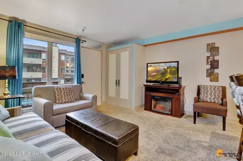 125 White Pass Ln # 708, Girdwood, AK 99587