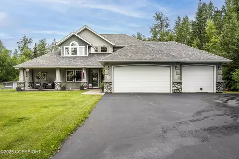 17237 E Smith Rd, Palmer, AK 99645 photo 1