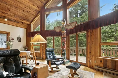 311 Alpine Meadows Ave, Girdwood, AK 99587 photo 11