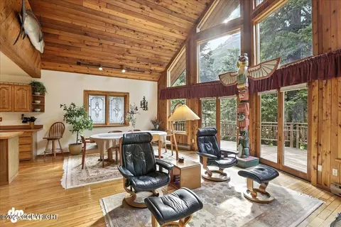311 Alpine Meadows Ave, Girdwood, AK 99587 photo 15