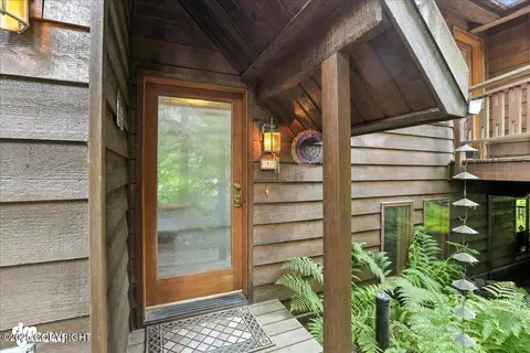 311 Alpine Meadows Ave, Girdwood, AK 99587 photo 5