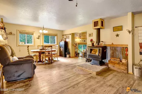 12861 W Willow Fishhook Rd, Willow, AK 99688 photo 23