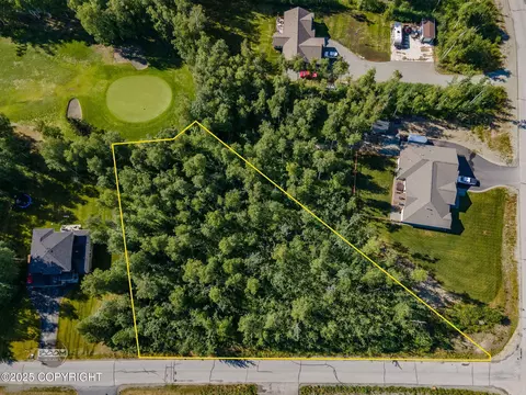 8057 S Frontier Dr, Wasilla, AK 99623