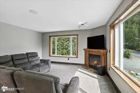 Living - 27628 Paramount Dr, Eagle River, AK 99577 photo 4 of 5