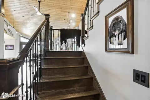 Entry Way - 27628 Paramount Dr, Eagle River, AK 99577 photo 2 of 7