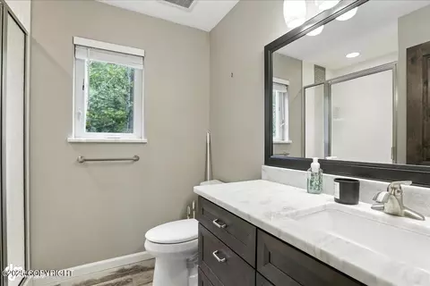 Bath - 27628 Paramount Dr, Eagle River, AK 99577 photo 4 of 5