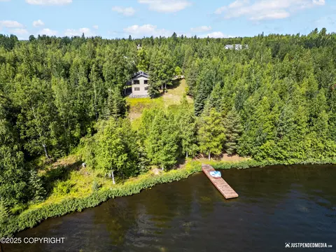 663 N Knob Hill Ct, Big Lake, AK 99623