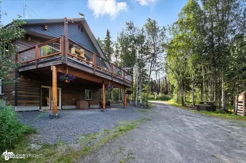 18095 Langille Rd, Cooper Landing, AK 99572