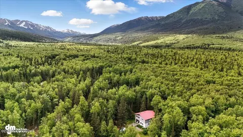 63735 Caribou Ln, Hope, AK 99605