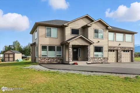 14761 E Washington Blvd, Palmer, AK 99645