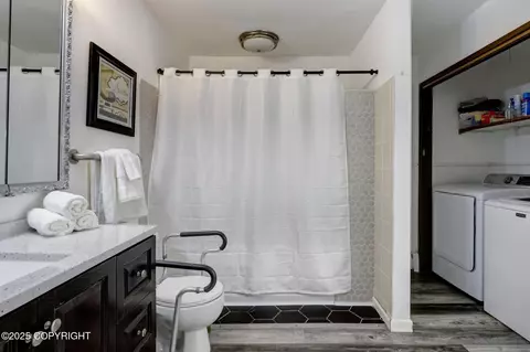 6750 Round Tree Dr, Anchorage, AK 99507 photo 15