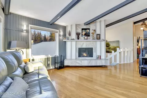 6750 Round Tree Dr, Anchorage, AK 99507 photo 4