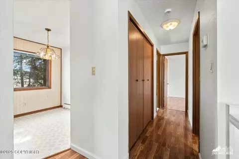 Entry Way - 1521 Cache Dr, Anchorage, AK 99507 photo 2 of 4