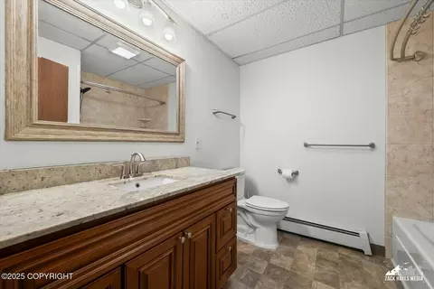 Bath - 1521 Cache Dr, Anchorage, AK 99507 photo 3 of 4