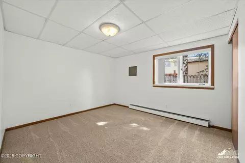 Bedroom - 1521 Cache Dr, Anchorage, AK 99507 photo 5 of 7