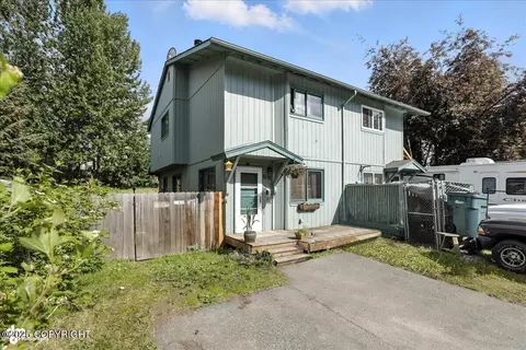 8281 Stratton Cir, Anchorage, AK 99507