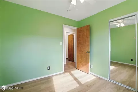 Bedroom - 3634 E 16th Ave, Anchorage, AK 99508 photo 4 of 5