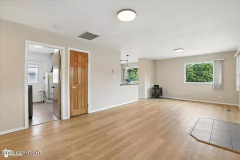 Living - 3634 E 16th Ave, Anchorage, AK 99508 photo 5 of 5