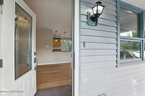 Entry Way - 3634 E 16th Ave, Anchorage, AK 99508 photo 1 of 1
