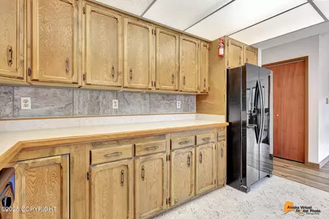Kitchen - 18047 Sanctuary Dr, Eagle River, AK 99577 photo 1 of 3