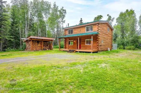 1291 N Rainbow Park Dr, Wasilla, AK 99623