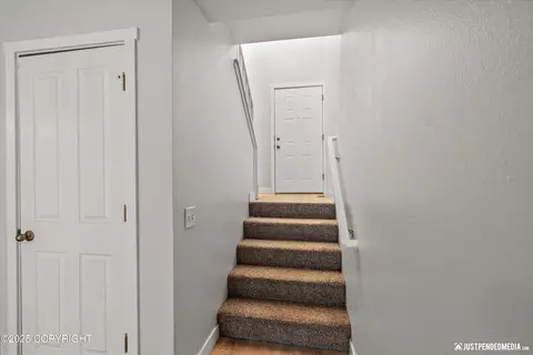 Entry Way - 9755 Newhaven Loop, Anchorage, AK 99507 photo 6 of 6