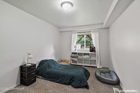 Bedroom - 9755 Newhaven Loop, Anchorage, AK 99507 photo 5 of 6