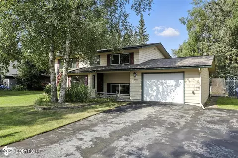 2924 Carnaby Way, Anchorage, AK 99504