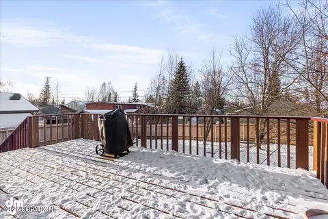 Exterior - 400 Cherry St, Anchorage, AK 99504 photo 3 of 5
