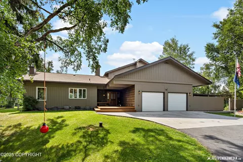 4200 Rabbit Creek Rd, Anchorage, AK 99516