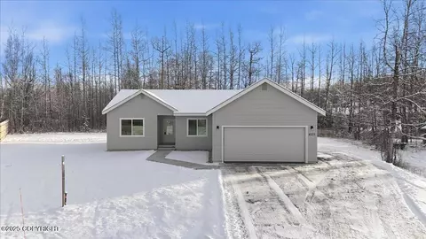 4125 E Zircon Cir, Wasilla, AK 99654