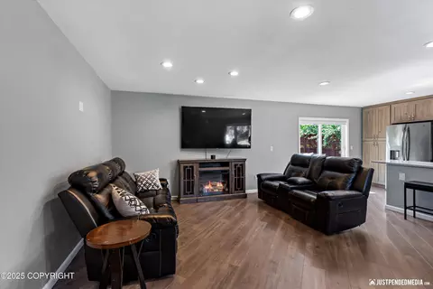 8410 E 20th Ave, Anchorage, AK 99504 photo 15