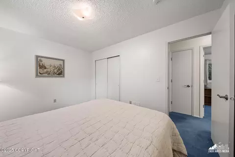 3750 Winterset Dr, Anchorage, AK 99508 photo 25