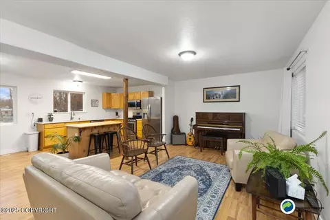512 E Dolphin Ave, Palmer, AK 99645