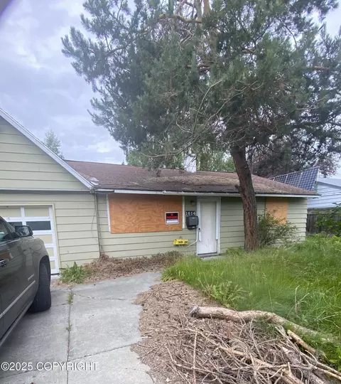1614 Kepner Dr, Anchorage, AK 99504