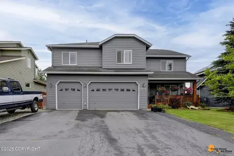 5693 Yukon Charlie Loop, Anchorage, AK 99502