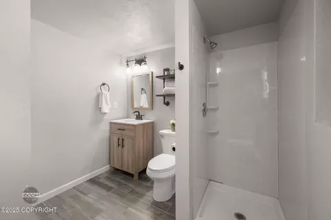 Bath - 9645 Nulato Cir, Eagle River, AK 99577 photo 7 of 7