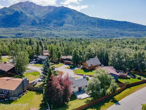 View/Area - 9645 Nulato Cir, Eagle River, AK 99577 photo 5 of 8